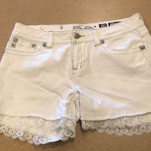 Miss me shorts size 32